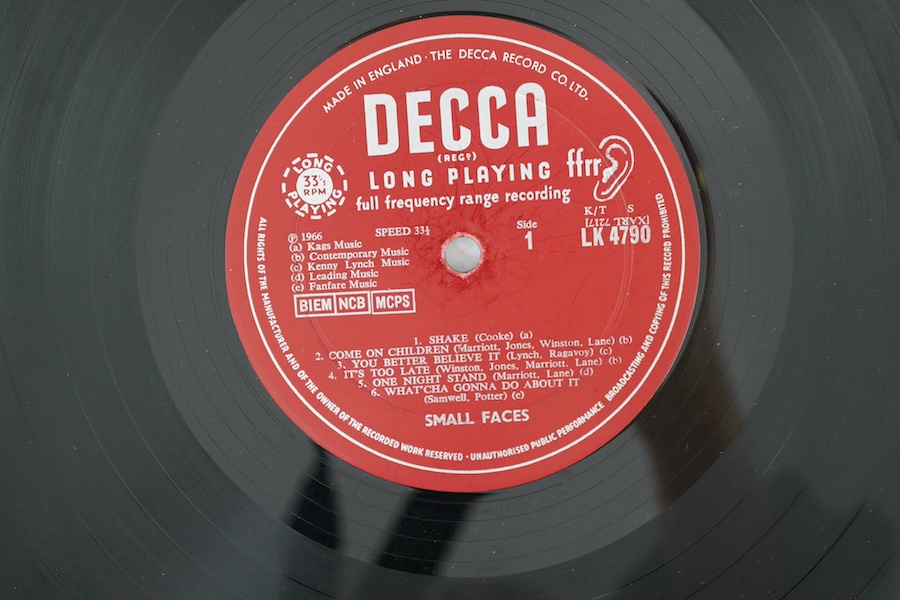 Small Faces; Small Faces LP record album, mono on Decca LK4790, red label, XARL-7217-4A. Condition - fair